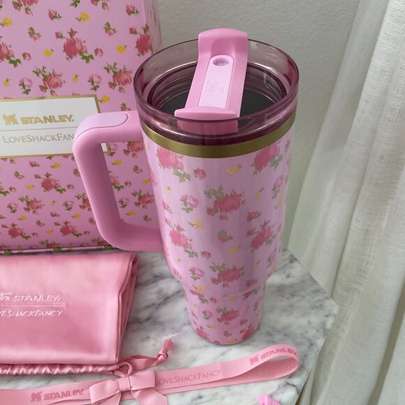 🎀 STANLEY x LoveShackFancy Quencher H2.0 Flowstate Tumbler 40oz Ibiza Sunset - Picture 3 of 12